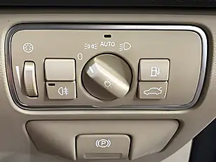 Used 2015 Volvo XC60 Se Lux Nav Blue - Interior and Exterior details 13