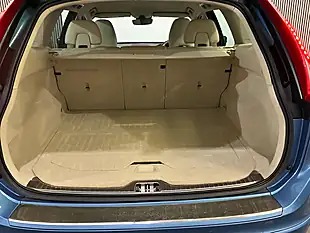 Used 2015 Volvo XC60 Se Lux Nav Blue - Interior and Exterior details 16