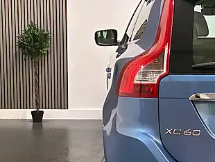 Used 2015 Volvo XC60 Se Lux Nav Blue - Interior and Exterior details 17