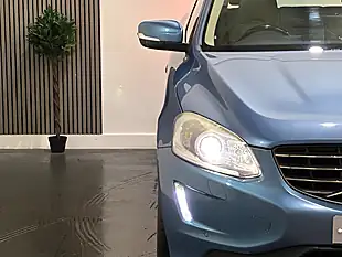 Used 2015 Volvo XC60 Se Lux Nav Blue - Interior and Exterior details 19