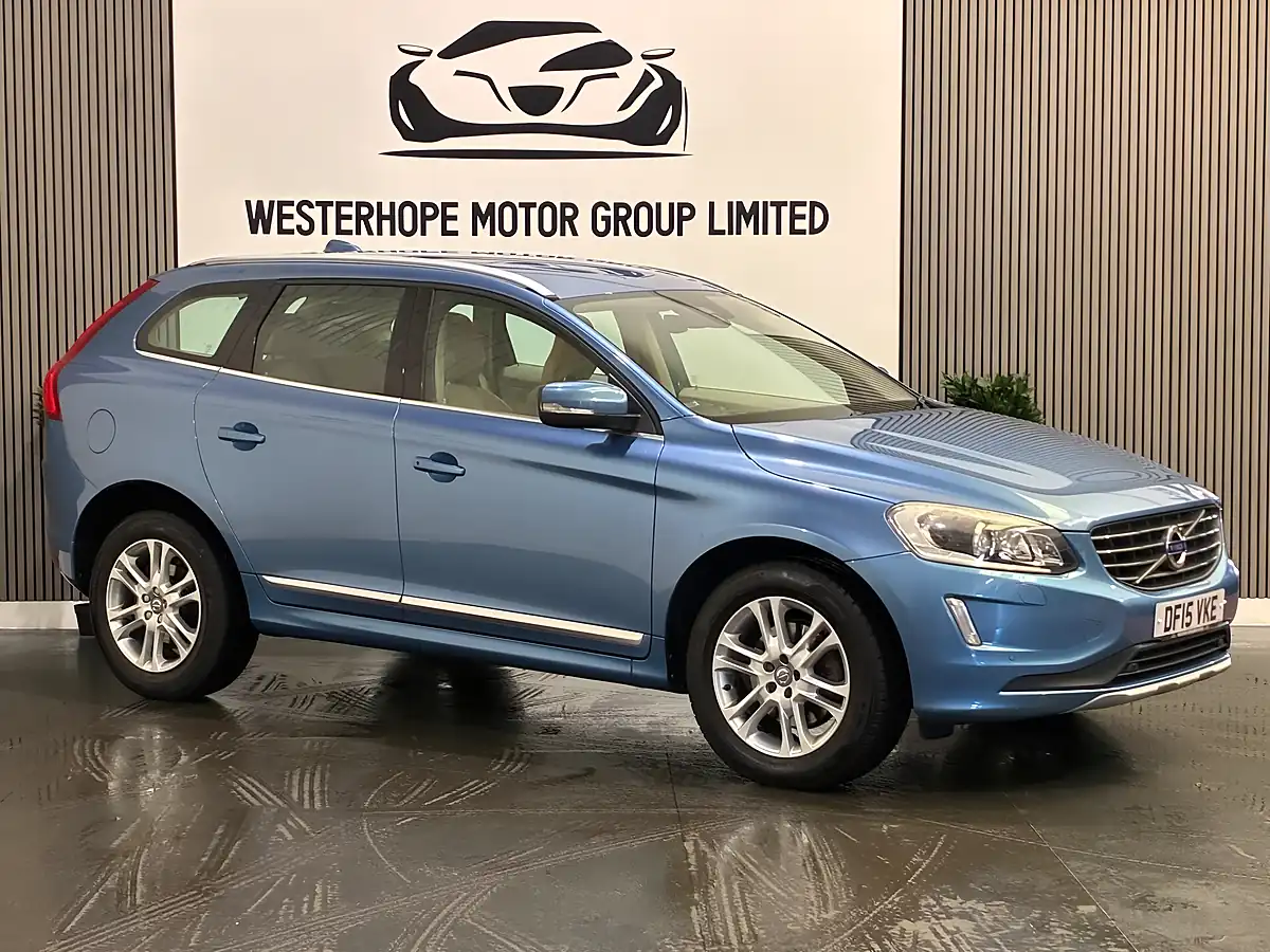 Used 2015 Volvo XC60 Se Lux Nav Blue - Interior and Exterior details 20