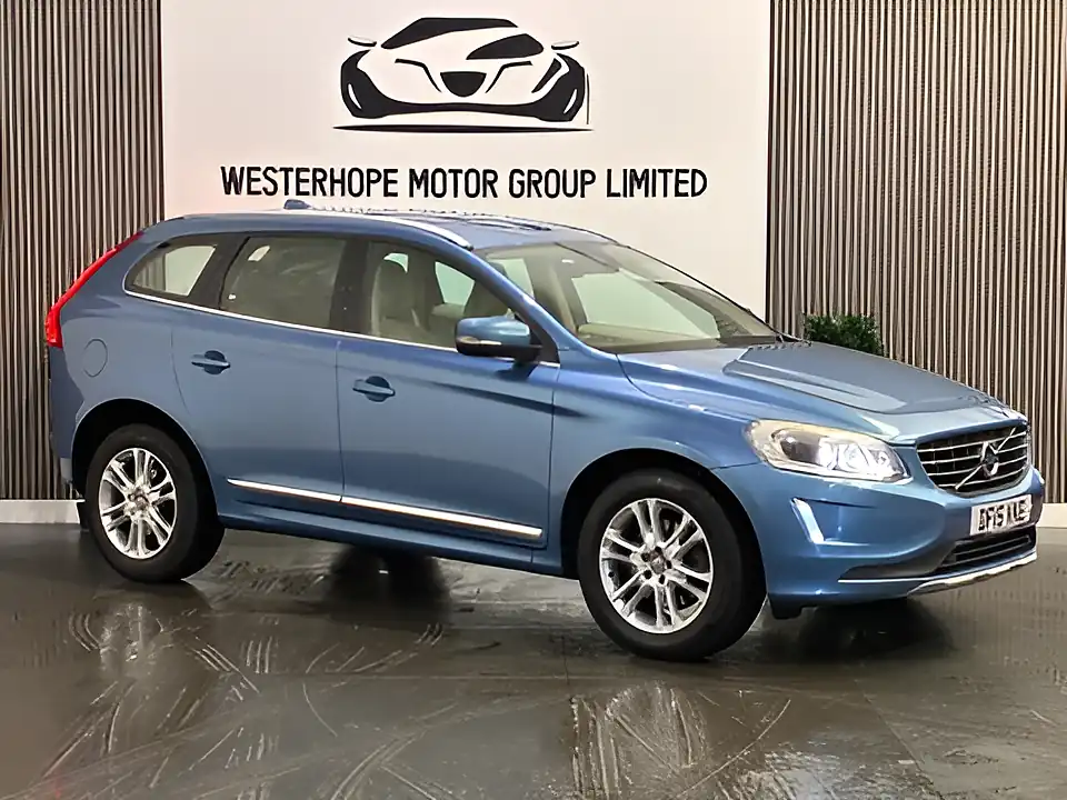 Used 2015 Volvo XC60 Se Lux Nav Blue - Interior and Exterior details 9