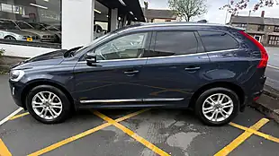 Used 2015 Volvo XC60 Se Lux Nav Blue - Interior and Exterior details 15