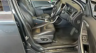 Used 2015 Volvo XC60 Se Lux Nav Grey - Interior and Exterior details 11