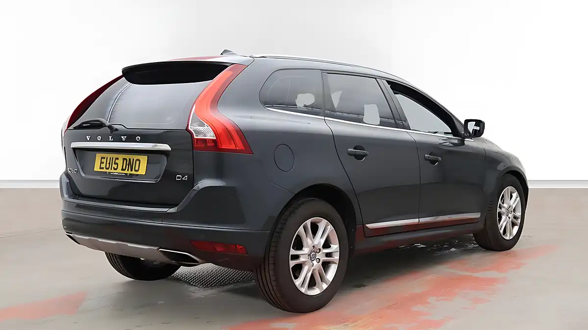 Used 2015 Volvo XC60 Se Lux Nav Grey - Interior and Exterior details 4