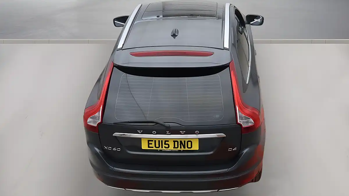 Used 2015 Volvo XC60 Se Lux Nav Grey - Interior and Exterior details 8