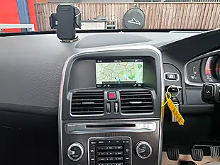 Used 2015 Volvo XC60 Se Lux Nav Red - Interior and Exterior details 15