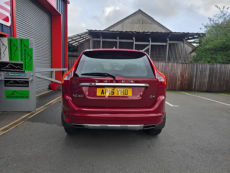Used 2015 Volvo XC60 Se Lux Nav Red - Interior and Exterior details 7
