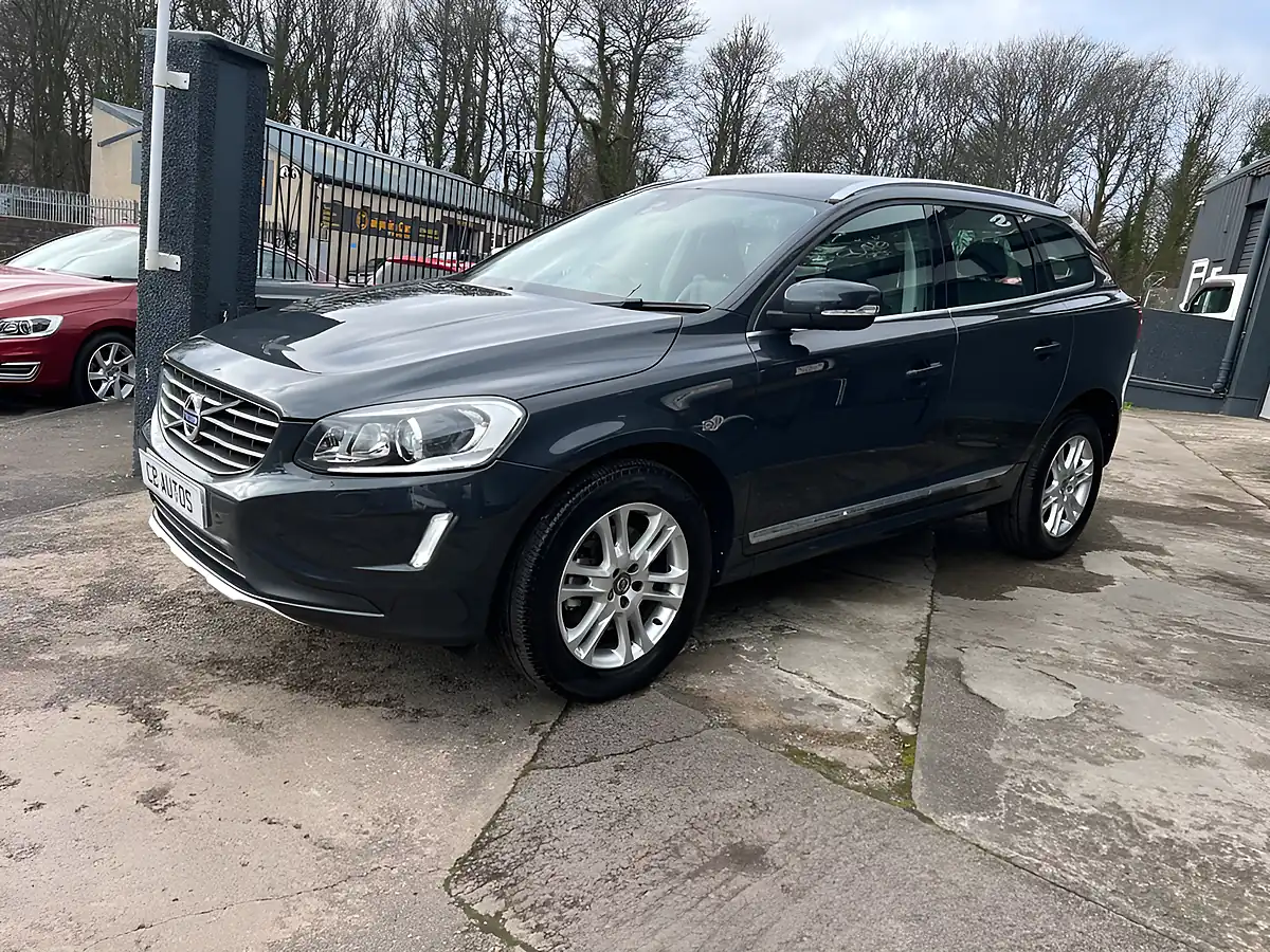 Used 2015 Volvo XC60 Se Lux Nav Savile Grey - Interior and Exterior details 8