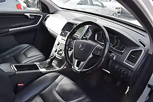 Used 2015 Volvo XC60 Se Lux Nav White - Interior and Exterior details 3
