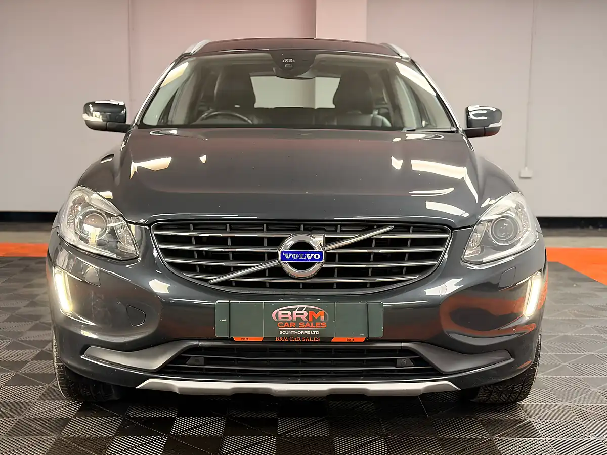 Used 2015 Volvo XC60 Se Lux Savile Grey - Interior and Exterior details 6