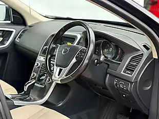 Used 2015 Volvo XC60 Se Luxury Nav Magic Blue - Interior and Exterior details 12