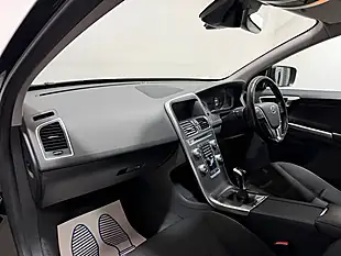 Used 2015 Volvo XC60 Se Nav Black - Interior and Exterior details 14