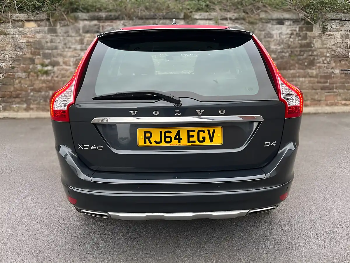 Used 2015 Volvo XC60 Se Nav Grey - Interior and Exterior details 6