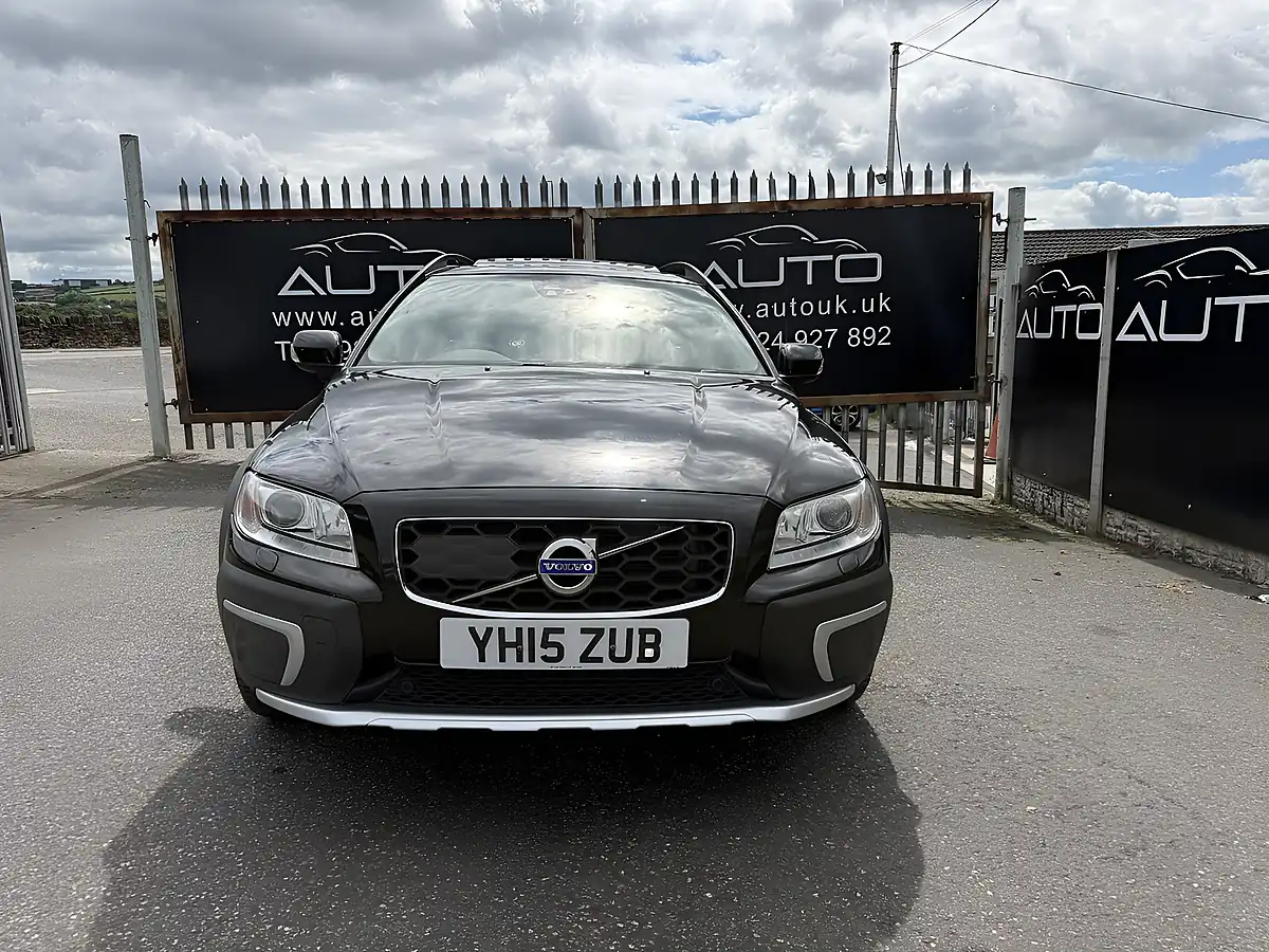Used 2015 Volvo XC70 Inscription Black - Interior and Exterior details 2