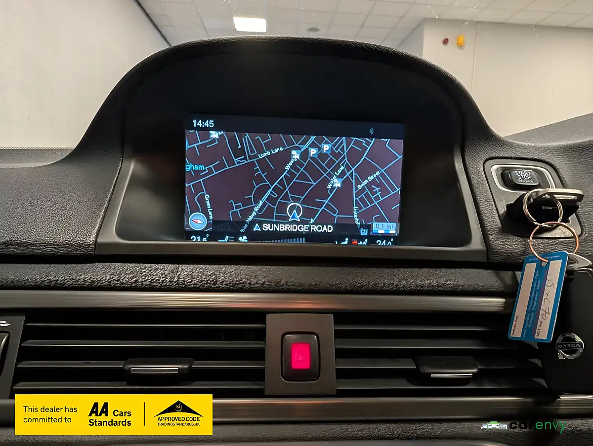 Used 2015 Volvo XC70 Se Nav Onyx Black - Interior and Exterior details 18