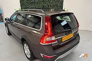 Used 2015 Volvo XC70 Se Nav Twilight Bronze - Interior and Exterior details 15