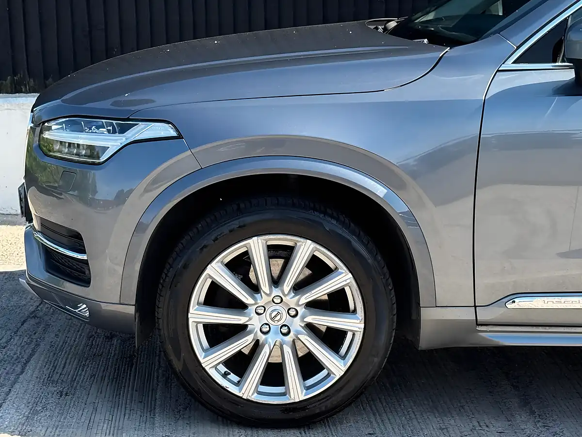 Used 2015 Volvo XC90 Inscription Grey - Interior and Exterior details 17