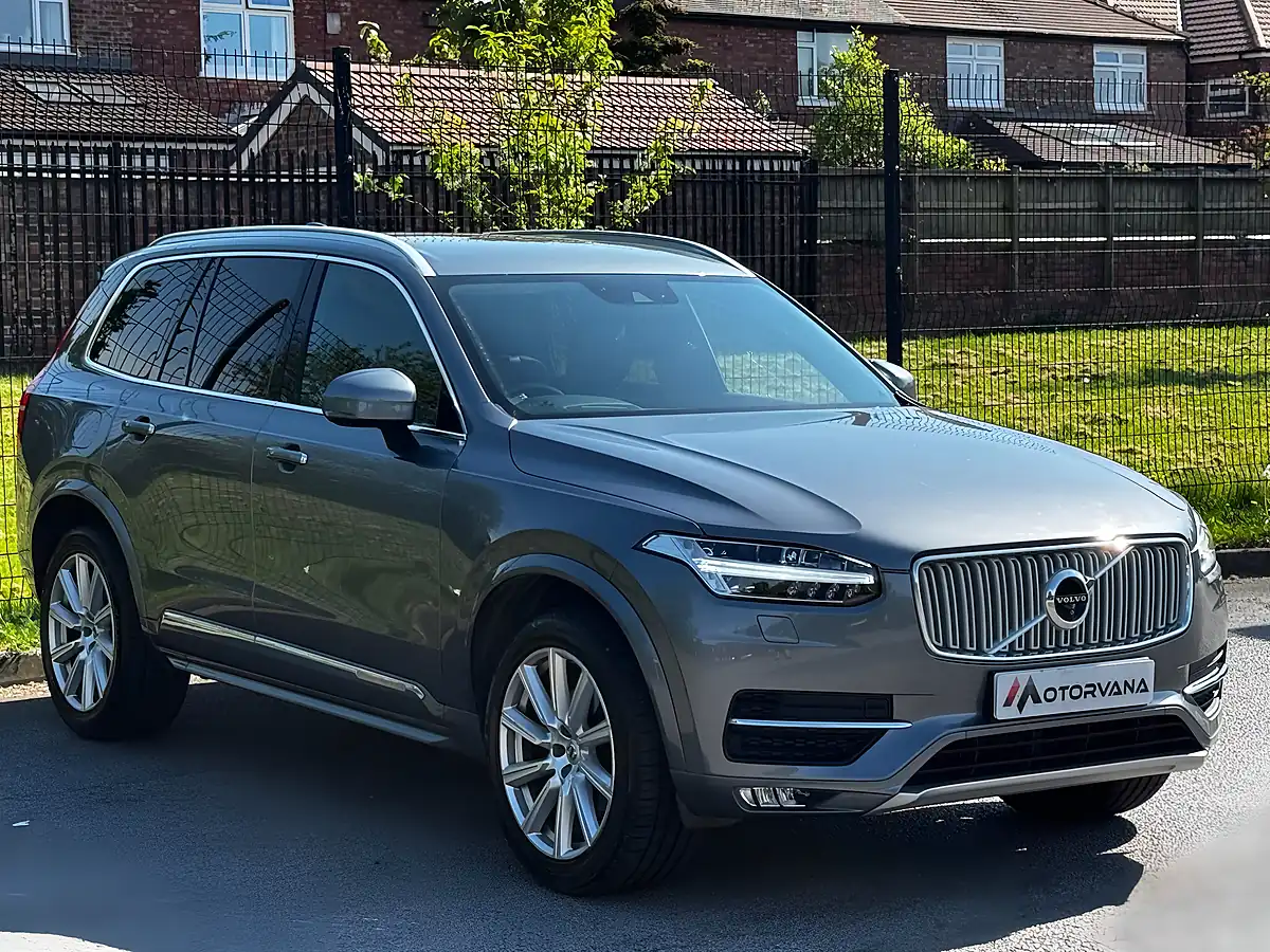 Used 2015 Volvo XC90 Inscription Grey - Interior and Exterior details 8