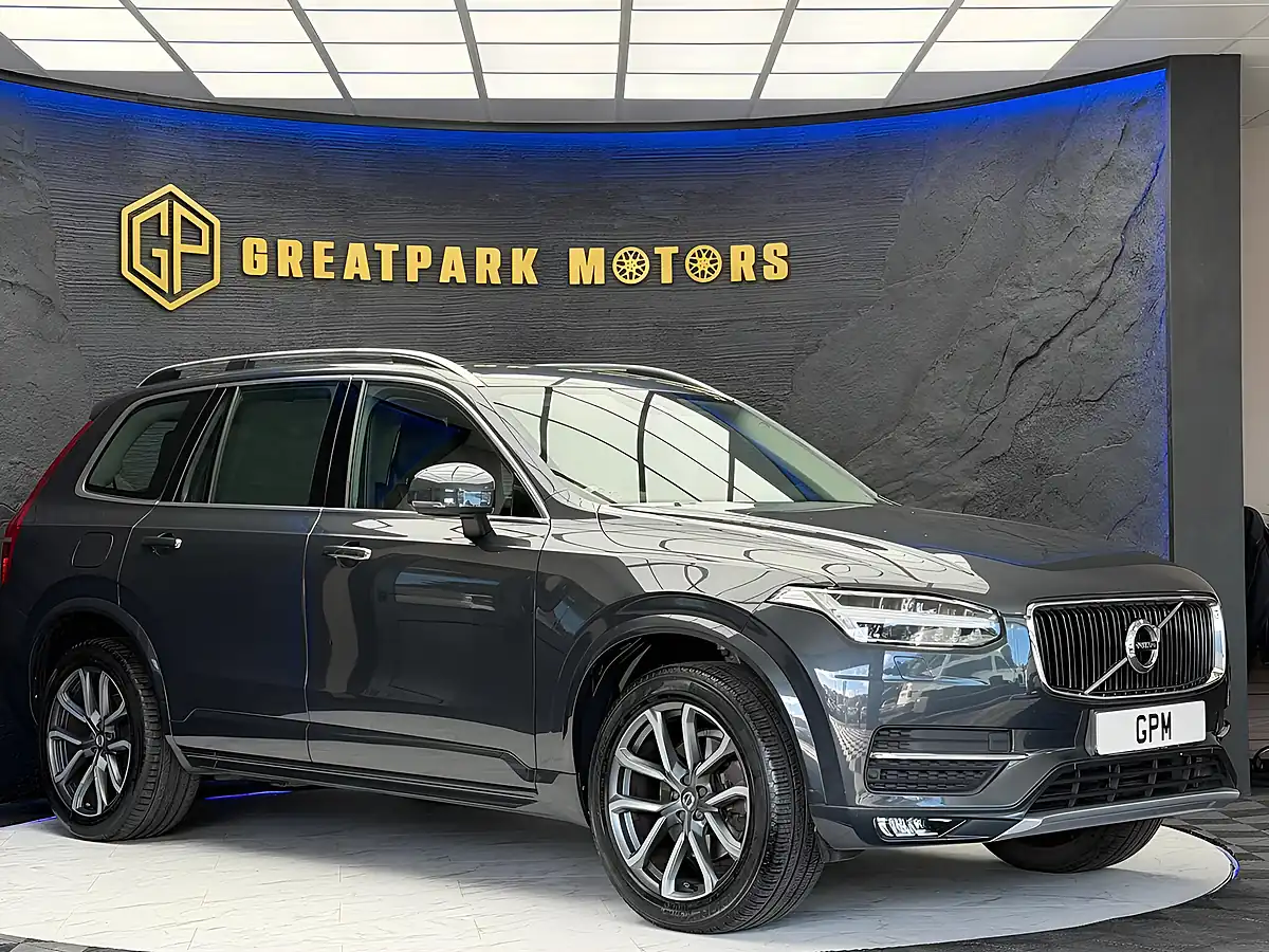 Used 2015 Volvo XC90 Momentum Grey - Interior and Exterior details 3