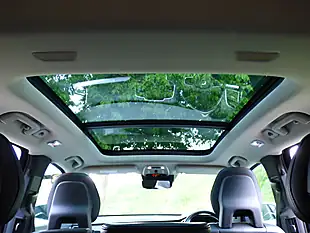 Used 2015 Volvo XC90 Momentum Silver - Interior and Exterior details 10