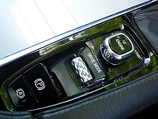 Used 2015 Volvo XC90 Momentum Silver - Interior and Exterior details 13