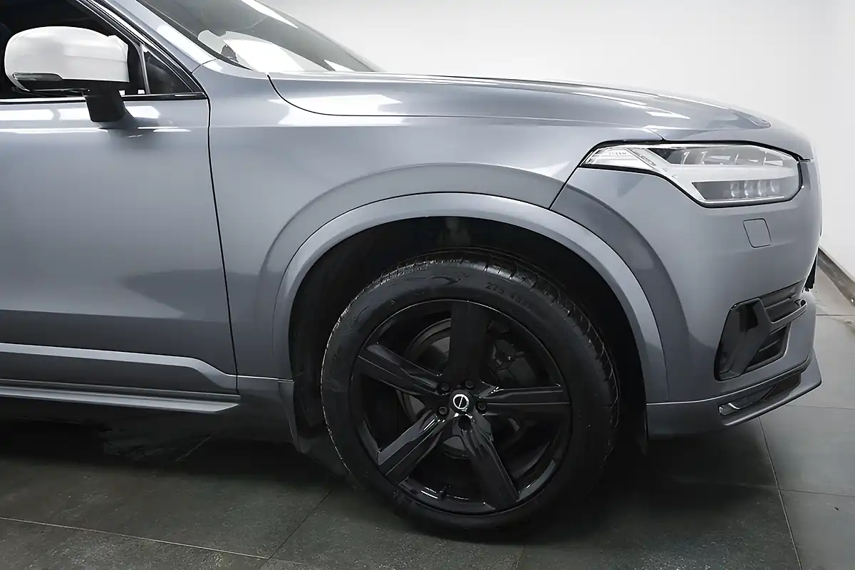 Used 2015 Volvo XC90 R-Design Grey - Interior and Exterior details 4