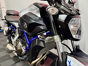 Used 2015 Yamaha MT-07 Naked Silver - Interior and Exterior details 19
