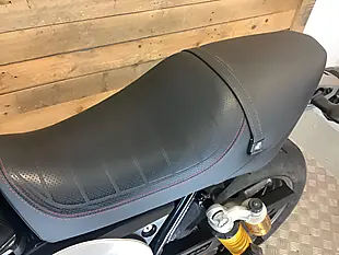 Used 2015 Yamaha Xjr Black - Interior and Exterior details 13