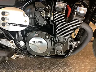 Used 2015 Yamaha Xjr Black - Interior and Exterior details 16