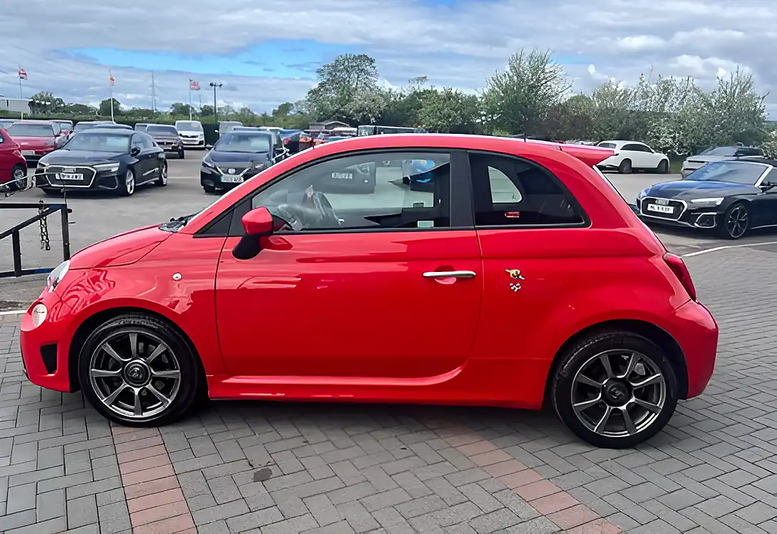 Used 2016 Abarth 500 595 Rosso Red - Interior and Exterior details 9