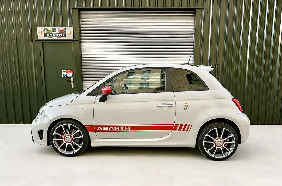 Used 2016 Abarth 595 Abarth Grey - Interior and Exterior details 3