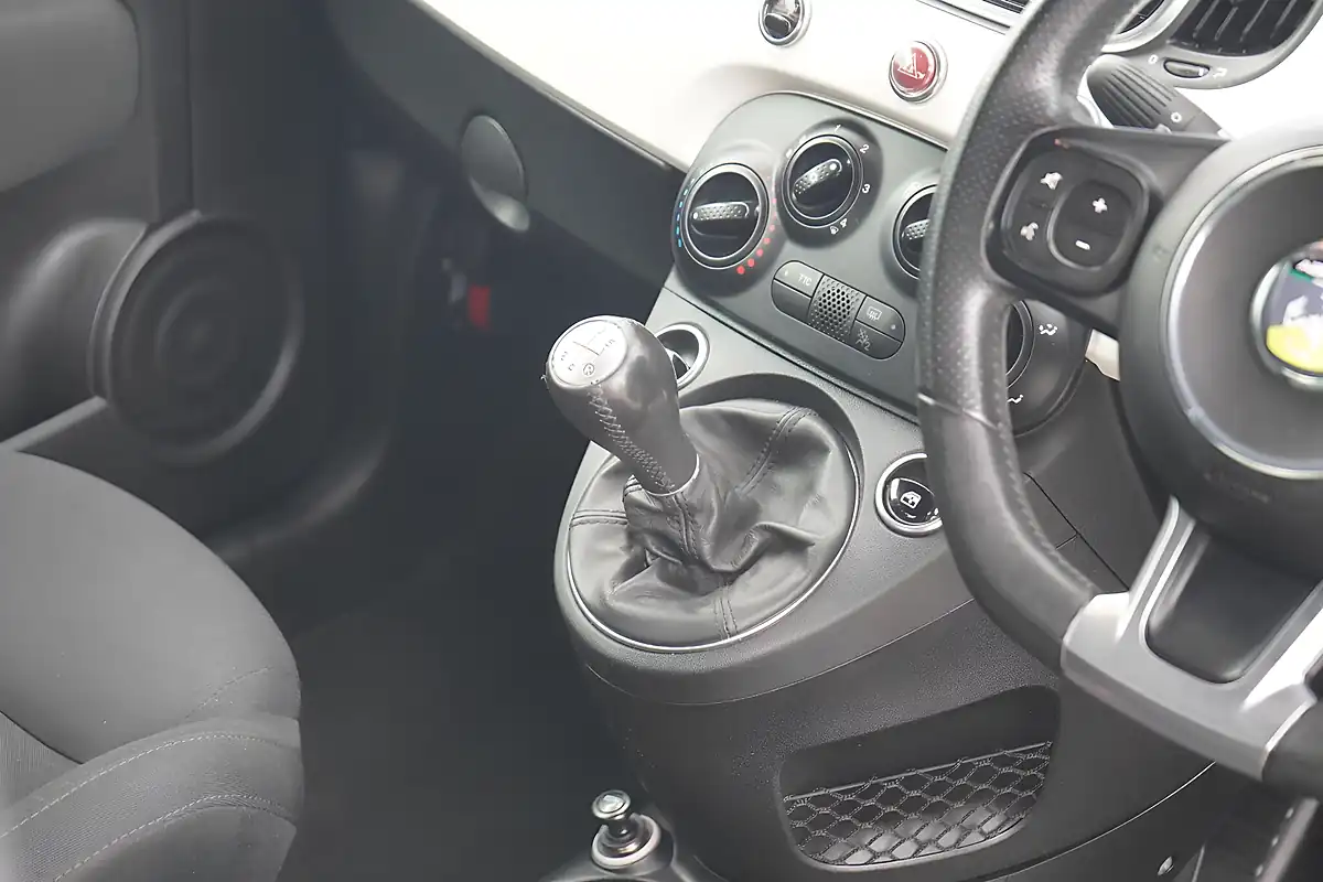 Used 2016 Abarth 595 Euro 6 White - Interior and Exterior details 19
