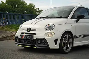 Used 2016 Abarth 595 Euro 6 White - Interior and Exterior details 8