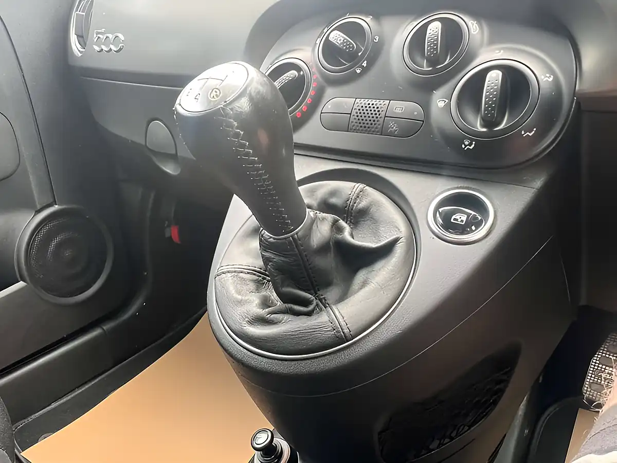 Used 2016 Abarth 595 Podium Blue - Interior and Exterior details 16