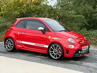 Used 2016 Abarth 595 Turismo Red - Interior and Exterior details 10