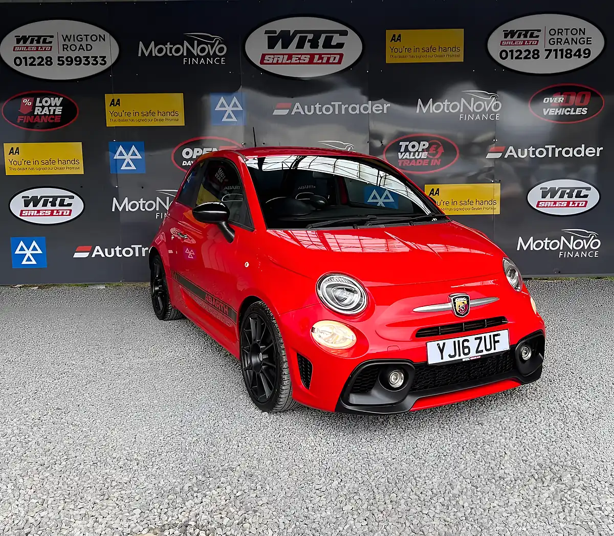 Used 2016 Abarth 595 Turismo Red - Interior and Exterior details 4