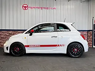Used 2016 Abarth 595 Turismo White - Interior and Exterior details 13