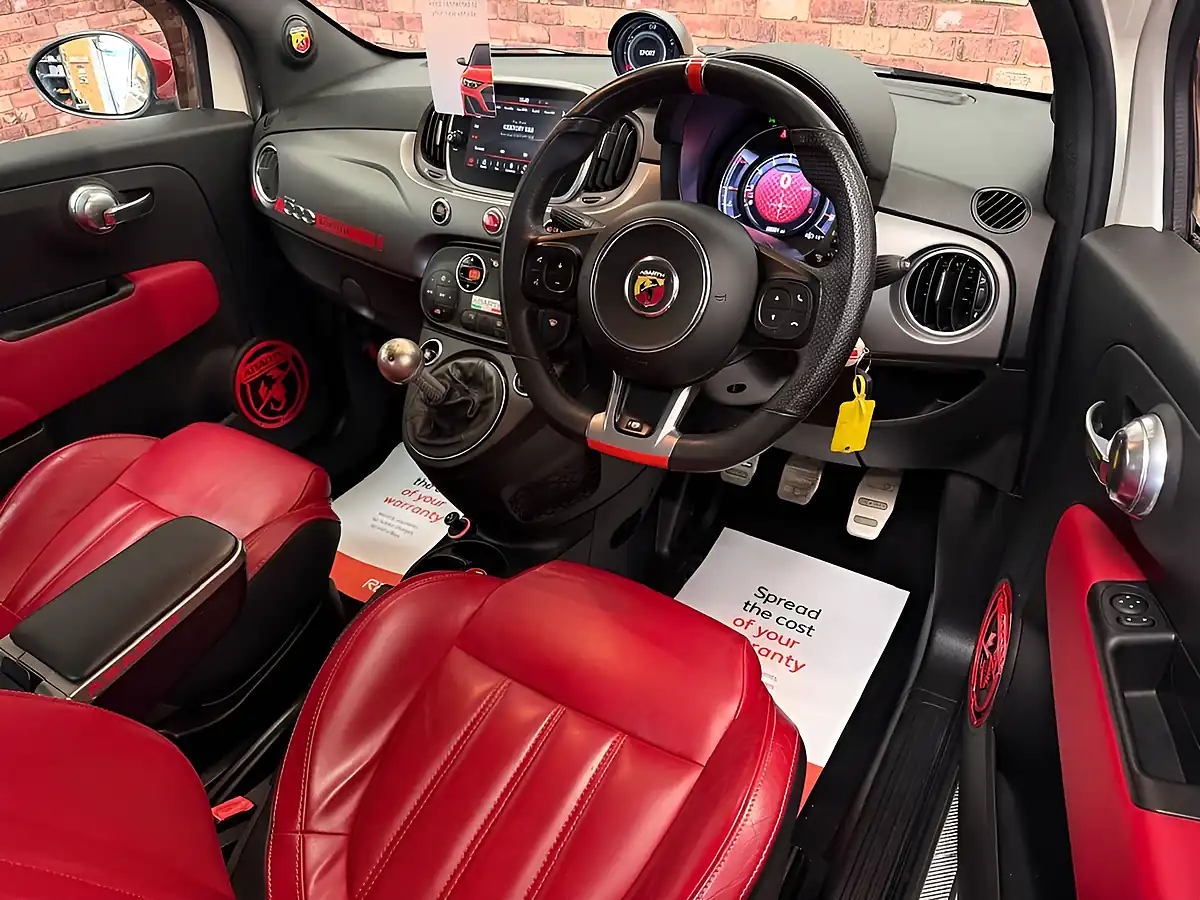 Used 2016 Abarth 595 Turismo White - Interior and Exterior details 7