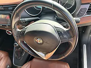 Used 2016 Alfa Romeo Giulietta Red - Interior and Exterior details 14