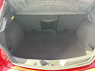Used 2016 Alfa Romeo Giulietta Red - Interior and Exterior details 19