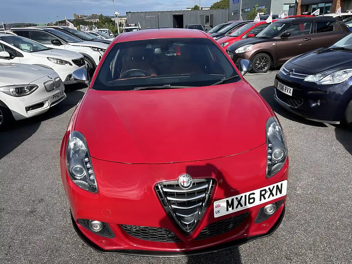 Used 2016 Alfa Romeo Giulietta Red - Interior and Exterior details 2