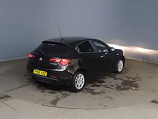 Used 2016 Alfa Romeo Giulietta Super Black - Interior and Exterior details 6