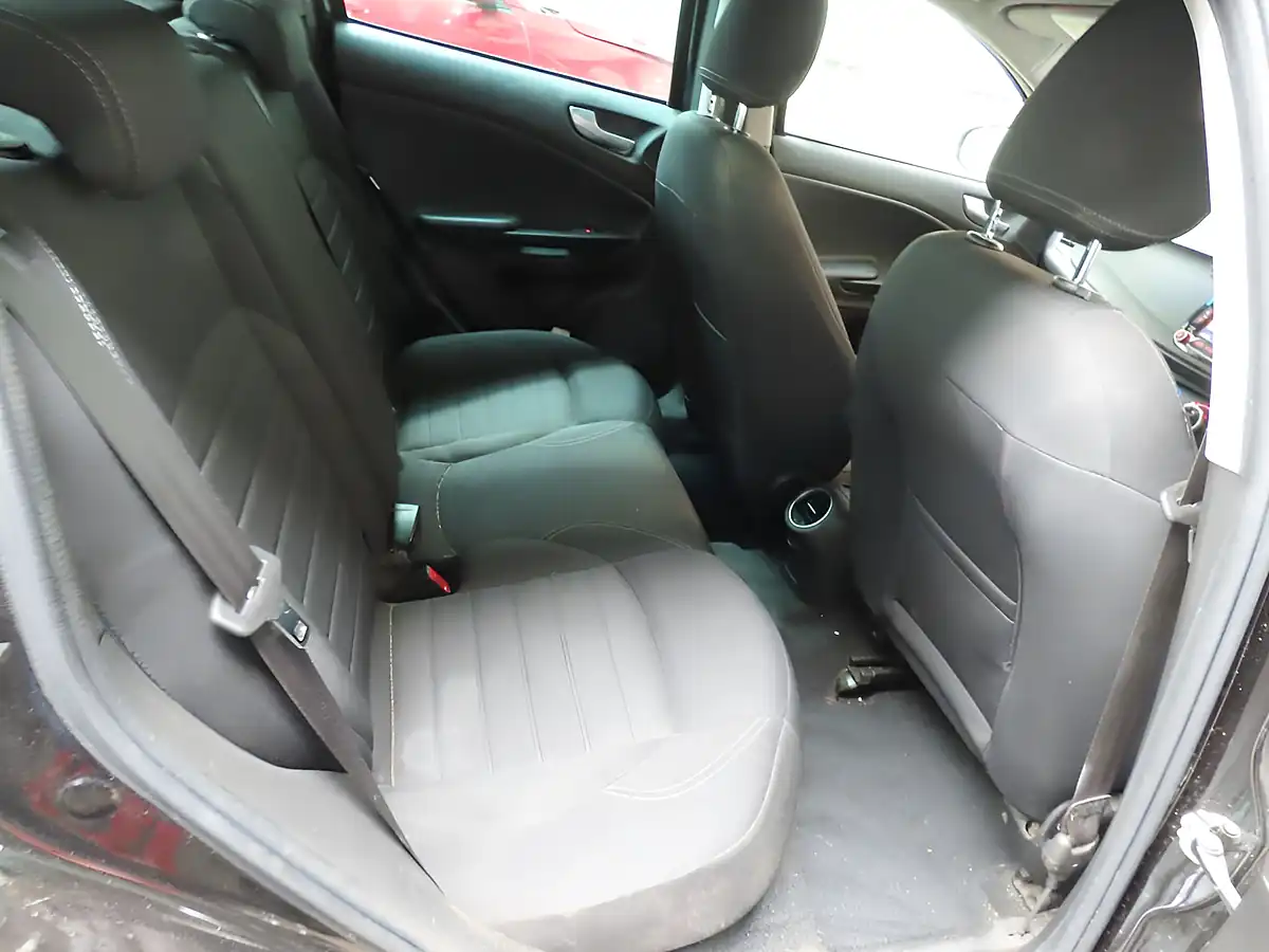 Used 2016 Alfa Romeo Giulietta Super Black - Interior and Exterior details 7
