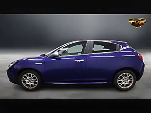 Used 2016 Alfa Romeo Giulietta Tecnica Cobalto Blue - Interior and Exterior details 6