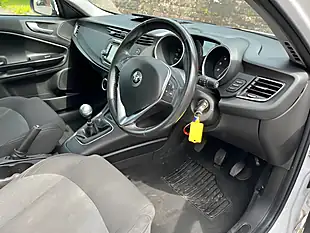 Used 2016 Alfa Romeo Giulietta White - Interior and Exterior details 15