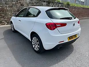 Used 2016 Alfa Romeo Giulietta White - Interior and Exterior details 5