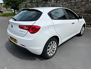 Used 2016 Alfa Romeo Giulietta White - Interior and Exterior details 7