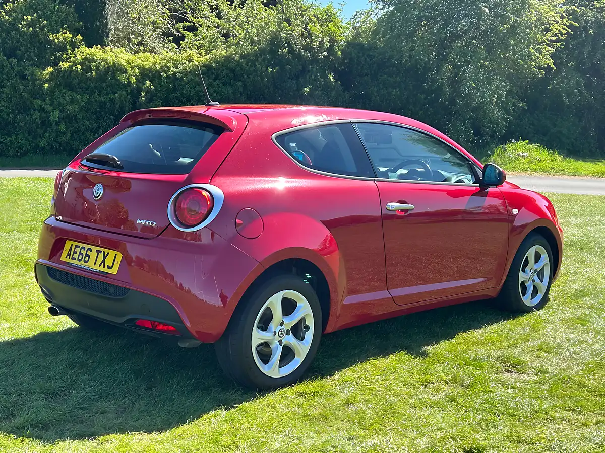 Used 2016 Alfa Romeo Mito Alfa Red - Interior and Exterior details 5