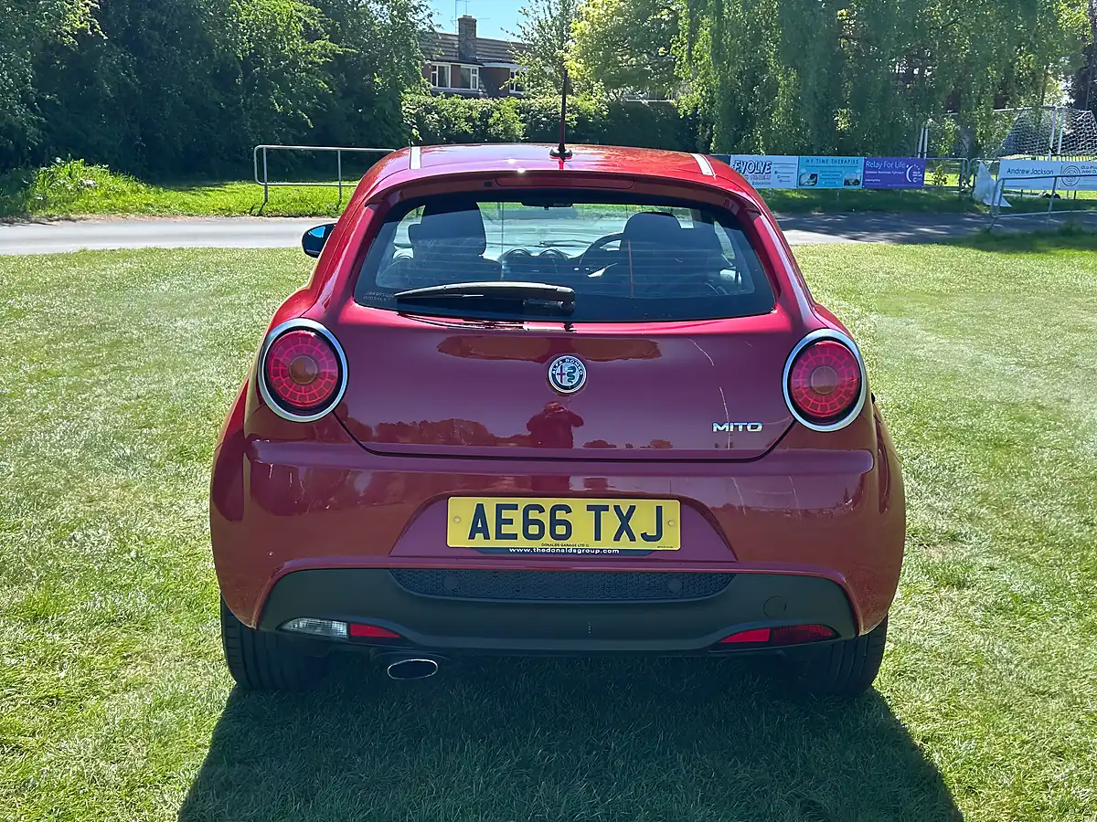 Used 2016 Alfa Romeo Mito Alfa Red - Interior and Exterior details 6